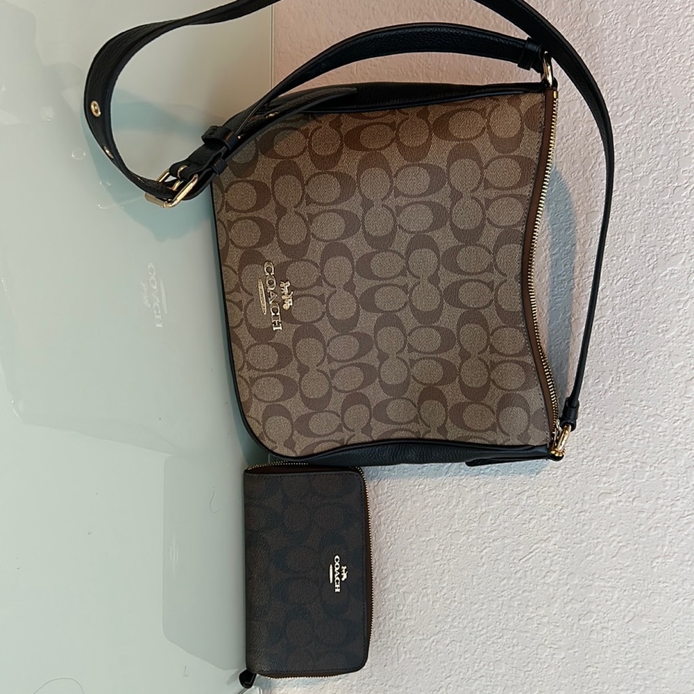Coach Leather Two Toned Crossbody with Wallet.